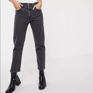 🌸501 🌸WEDGIE FIT LEVIS ACID WASH